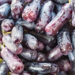 Описание и характеристики сорта винограда Ведьмины пальцы история и правила выращивания