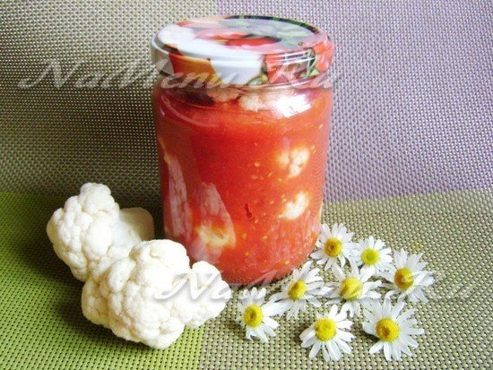 Соленая цветная капуста в томатном соке