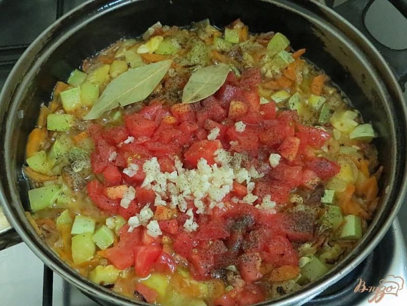 Кабачковое рагу с томатной пастой