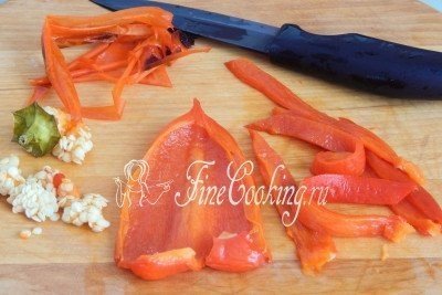 Солёная капуста с морковкой и болгарским перцем