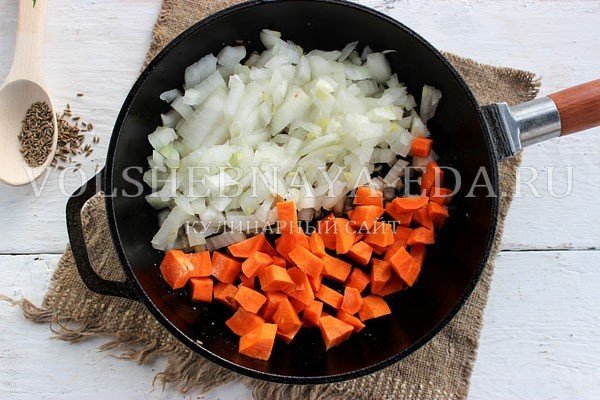 Нарезка моркови для горохового супа